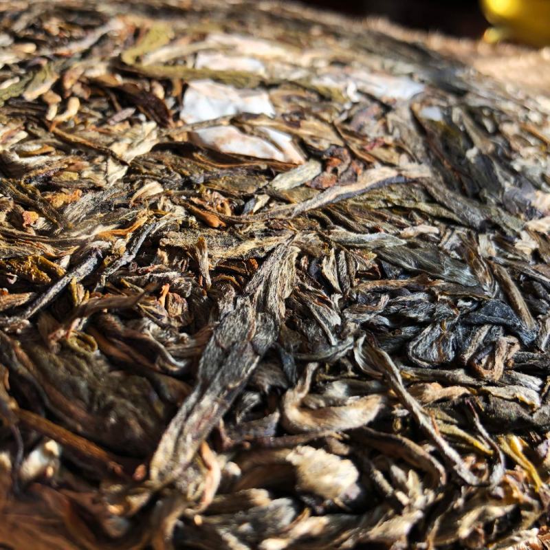 2019年老班章古树茶生茶饼茶357g欢迎选购！