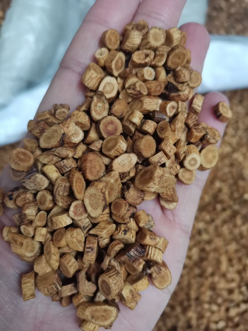 炙黄芪甘肃蜜制黄芪无硫熏规格齐全干净无杂