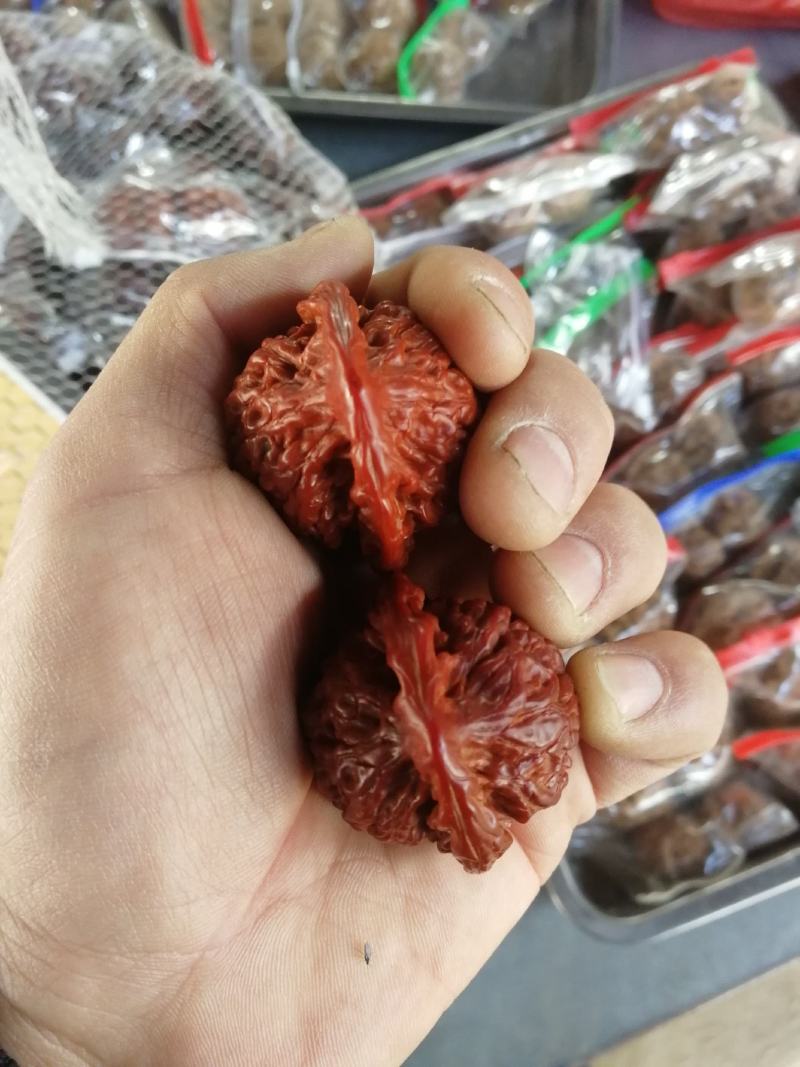 机刷文玩核桃麒麟纹官帽核桃