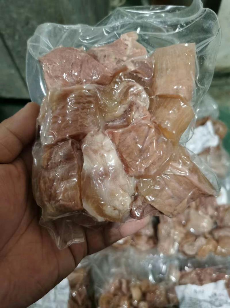 熟筋头巴脑，筋头巴脑纯干货，常年加工，一件也是批发价。