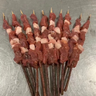 红柳枝羊肉串口感新鲜烧烤食材商超手续齐全