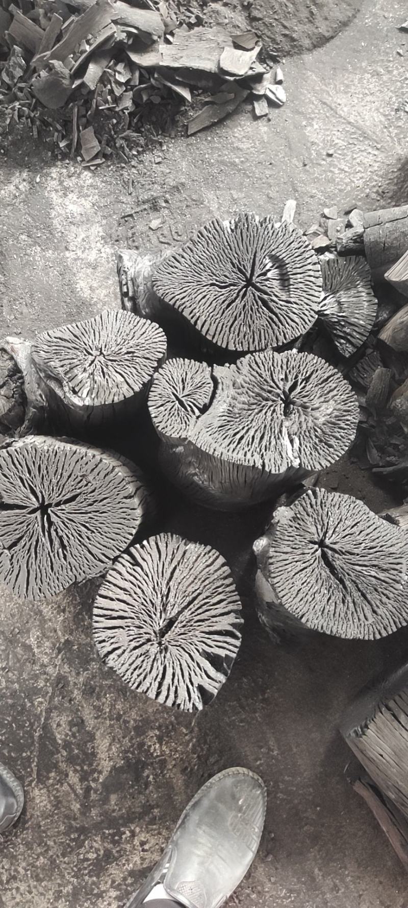 荔枝龙眼木炭，没皮没粉无烟