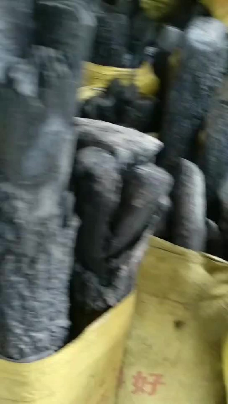 栎木炭，青冈木炭，取暖烧烤木炭