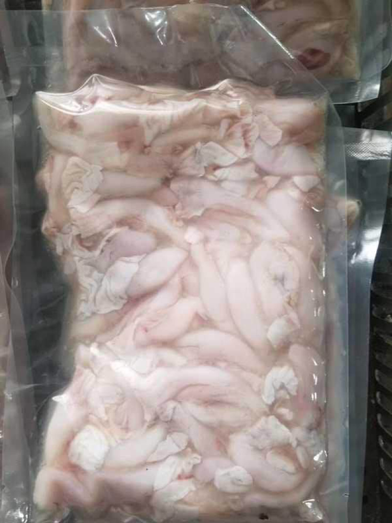 自产地养殖基地活鲜现杀牛蛙肚选择爆炒食用火锅烧烤