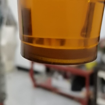 汉中油菜籽，油色金黄，全脂含油41，水份8点，香味浓郁。