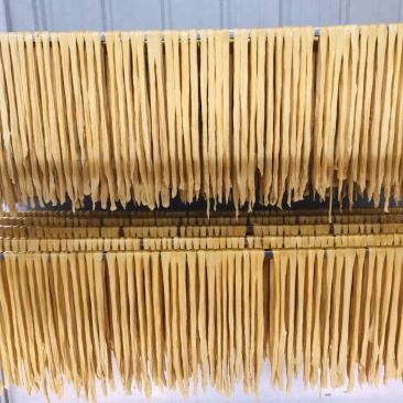 泡出来不散不碎，优质黄豆腐竹