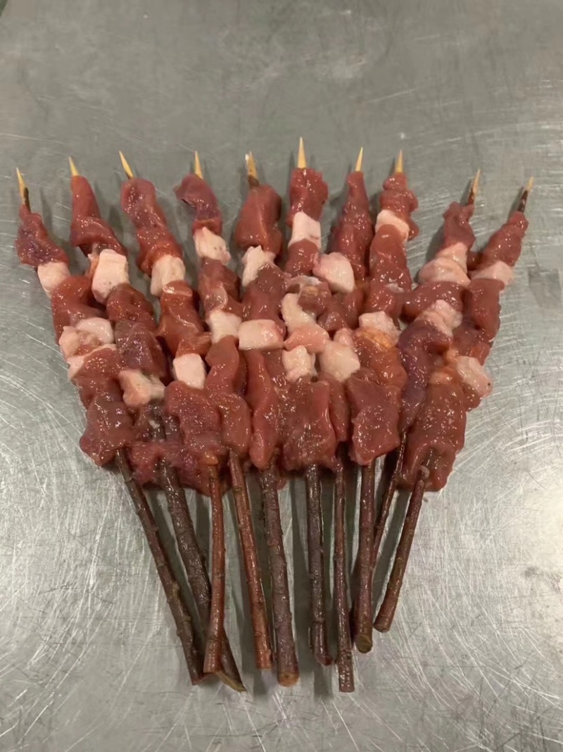 红柳枝羊肉串口感新鲜烧烤食材商超手续齐全