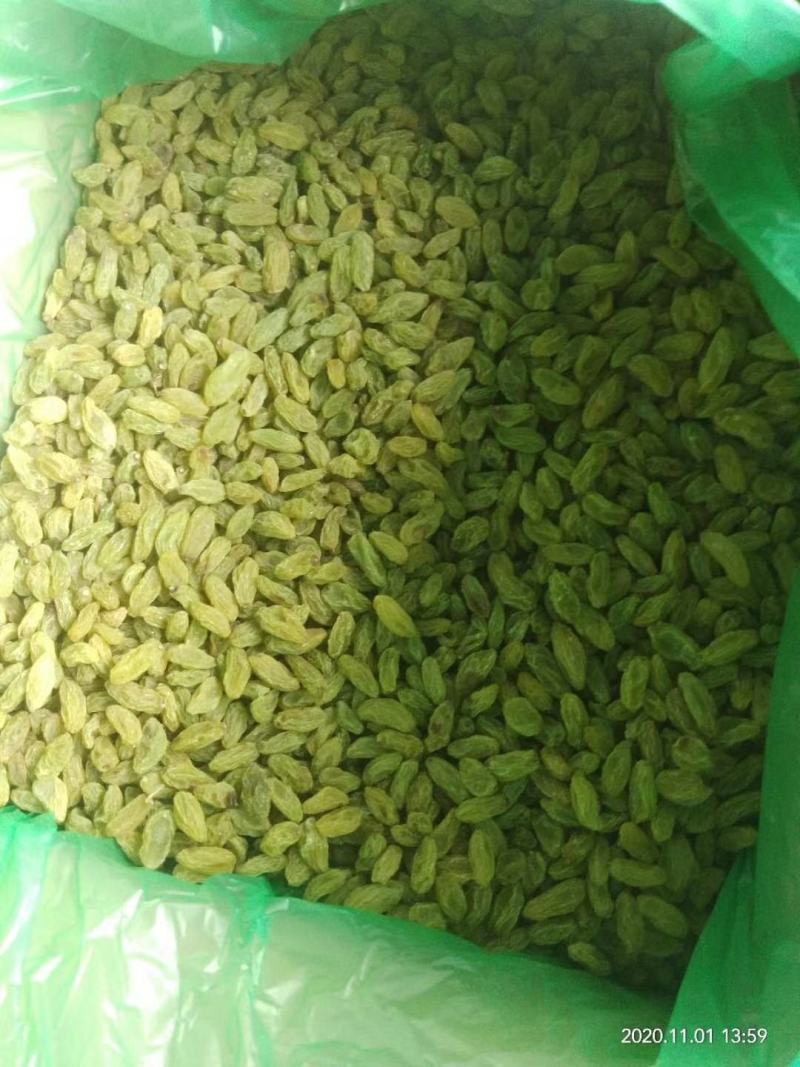 新疆吐鲁番葡萄干，大颗粒新货葡萄干，大量批发