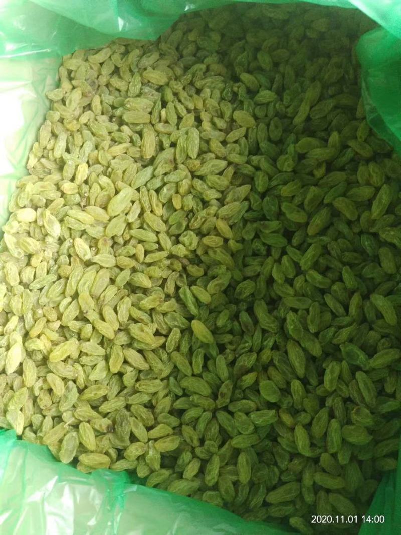 新疆吐鲁番葡萄干，大颗粒新货葡萄干，大量批发