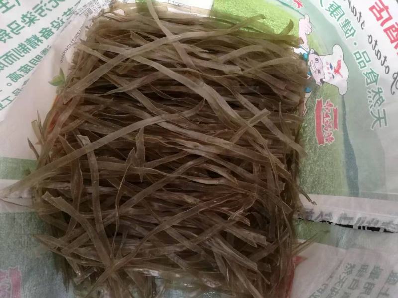纯红薯粉皮，绿豆粉皮。假一赔万