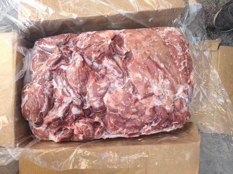 剔骨羊肉，羊板肉，欢迎各位老板光临！量大从优。