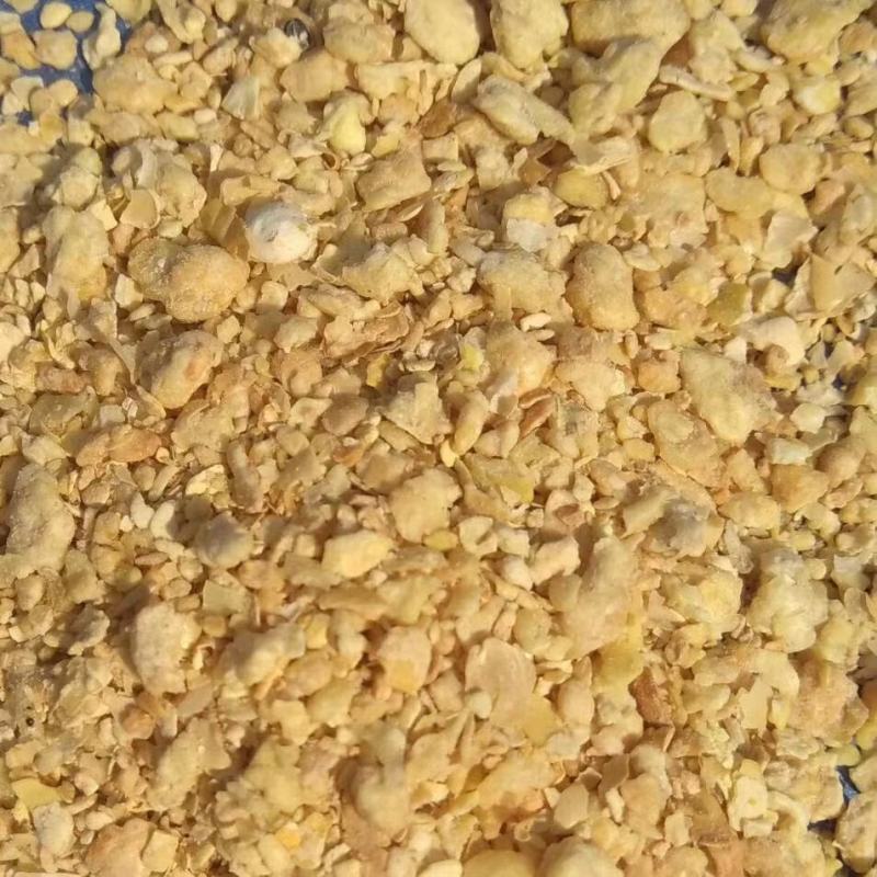 豆粕，保质保量，量大从优！销售各大厂家豆粕，颗粒豆粕