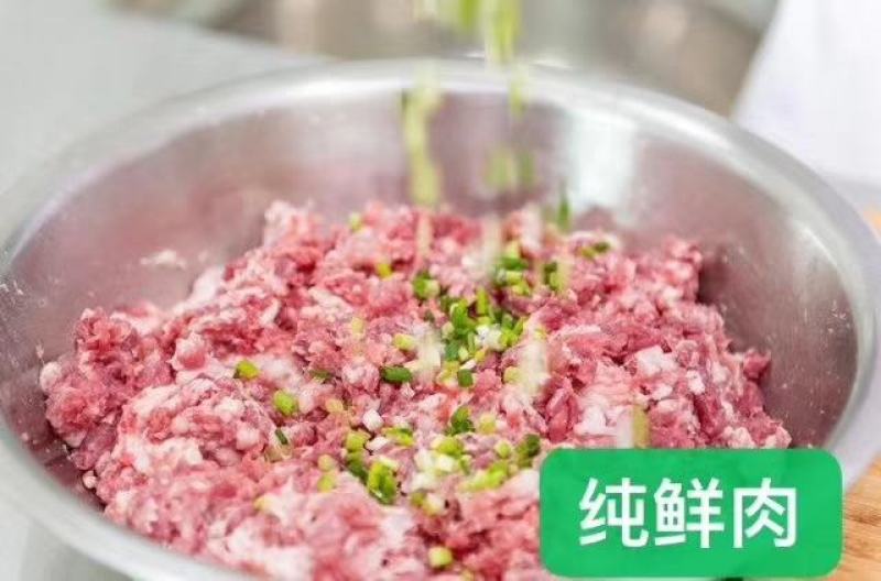 特色小笼包子(豆腐包:鲜肉包:)