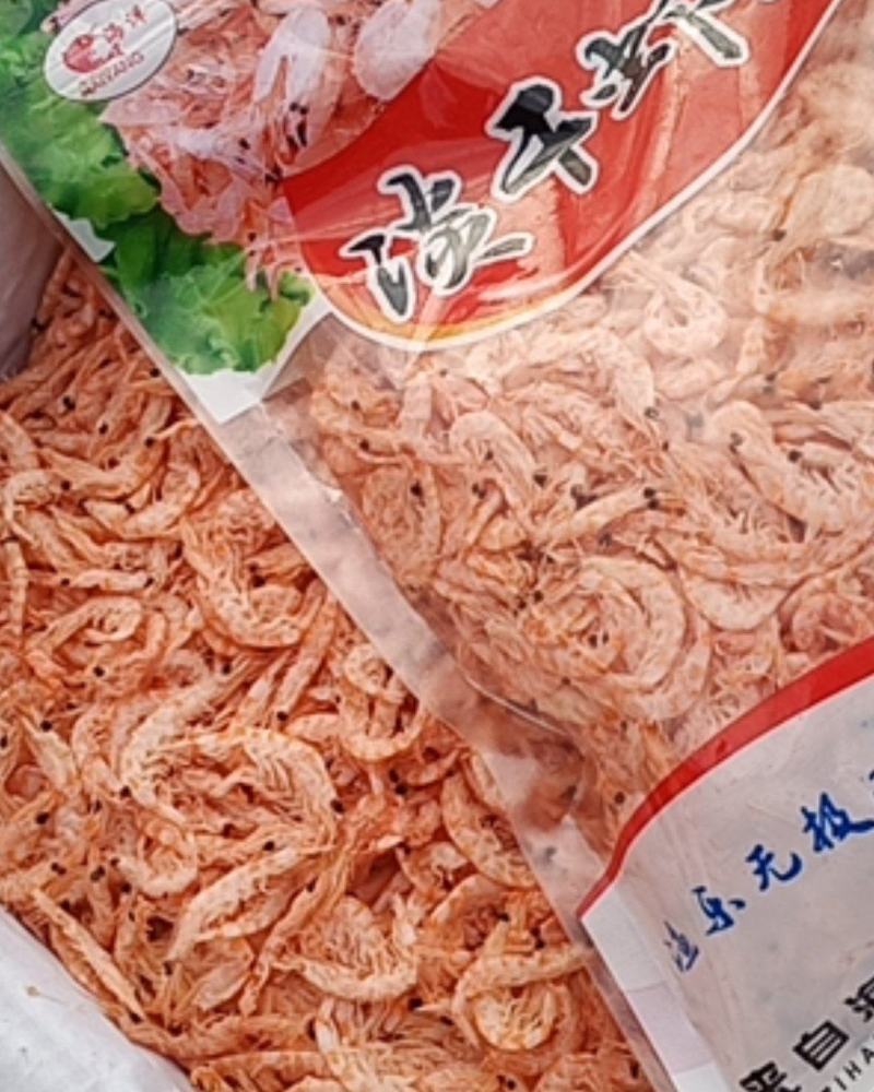 红虾新鲜美味保正质量价格稳定走货快，产品适应冷藏。