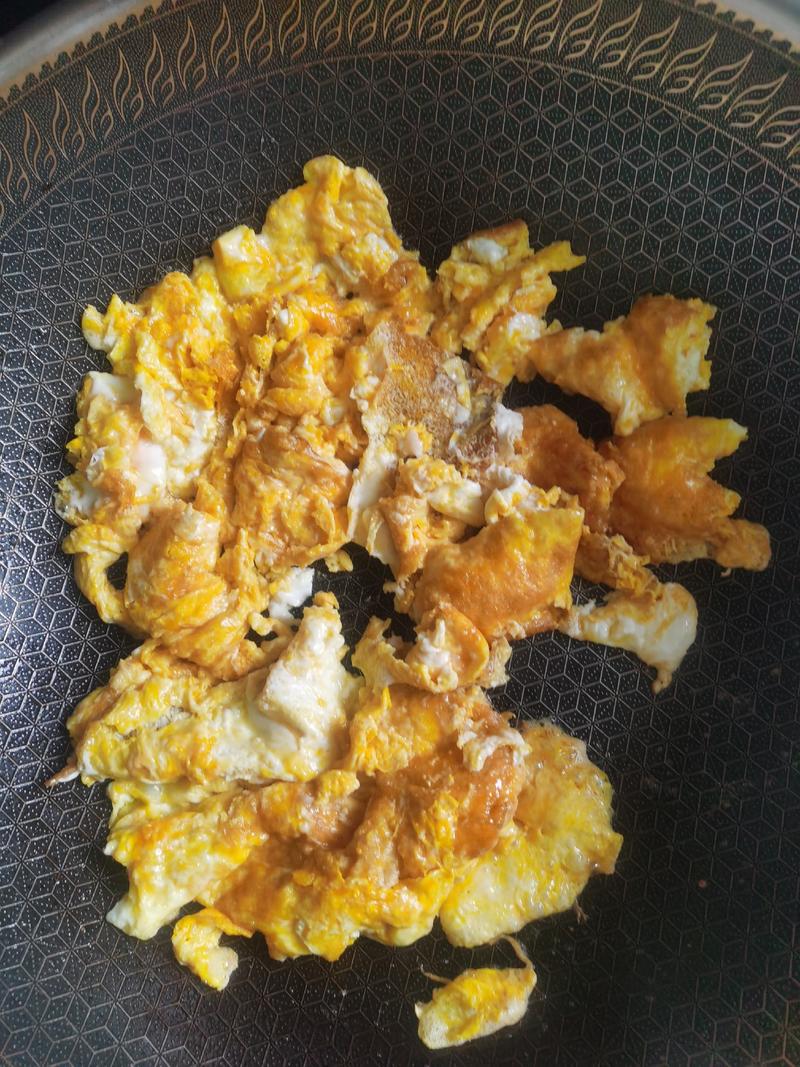 散养皖南土鸡蛋，一斤13个左右，基地直发，量大从优