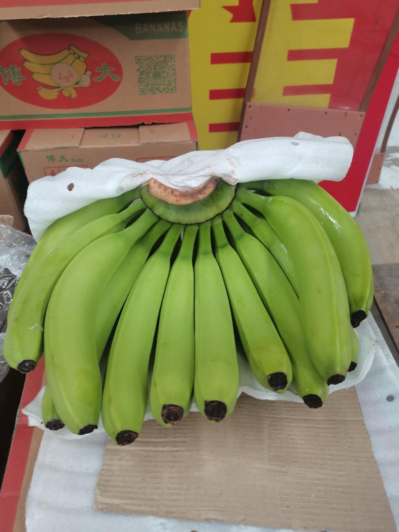 精品香蕉沙糖桔批发产地直供欢迎选购！