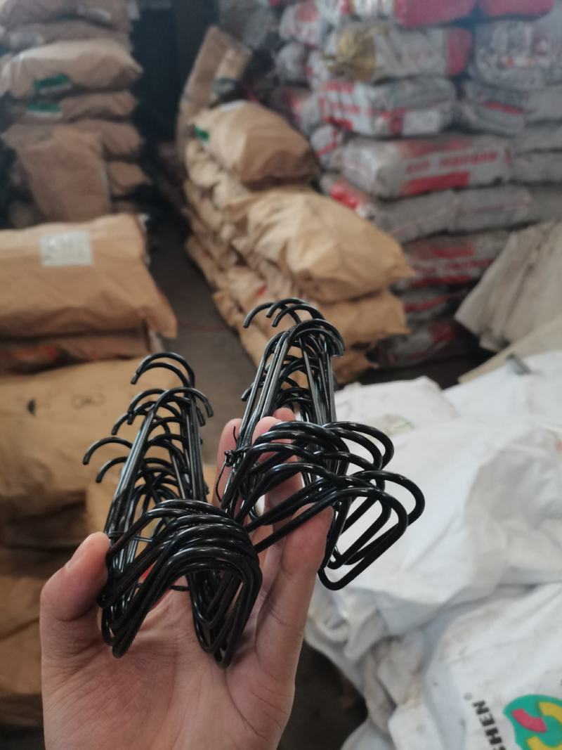各种卡槽卡簧，连接片，压顶簧，椭圆卡，夹箍，固膜卡，地锚