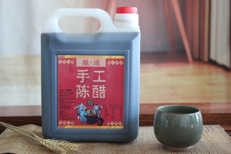 纯粮酿造醋食用醋固态发酵粮食醋源头厂家