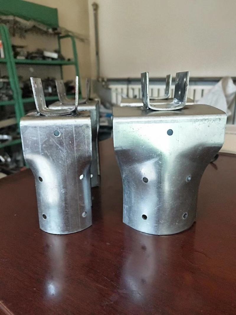 大棚移动车可旋转式移动车。温室大棚配件各种型号管材的配件