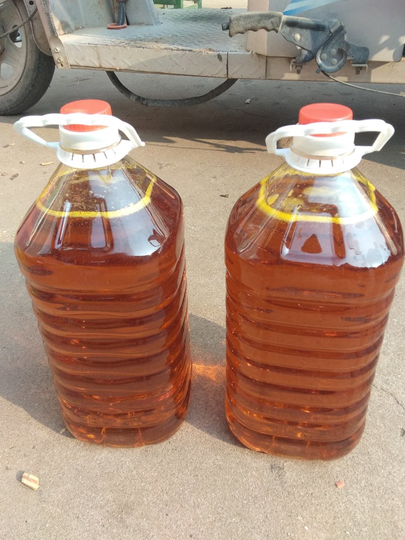 花生油假一赔十！可以现榨现接可以实地考察