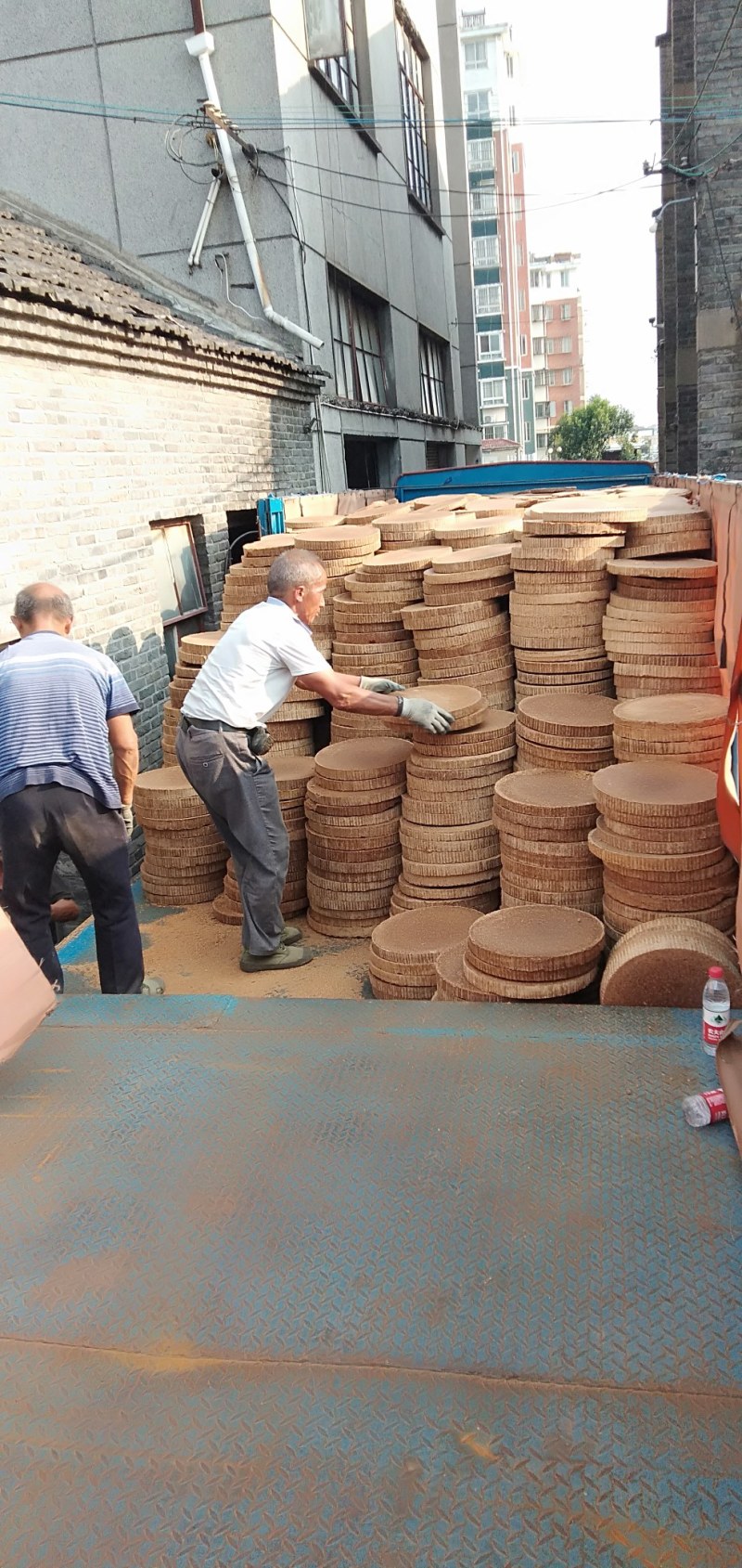花生油假一赔十！可以现榨现接可以实地考察