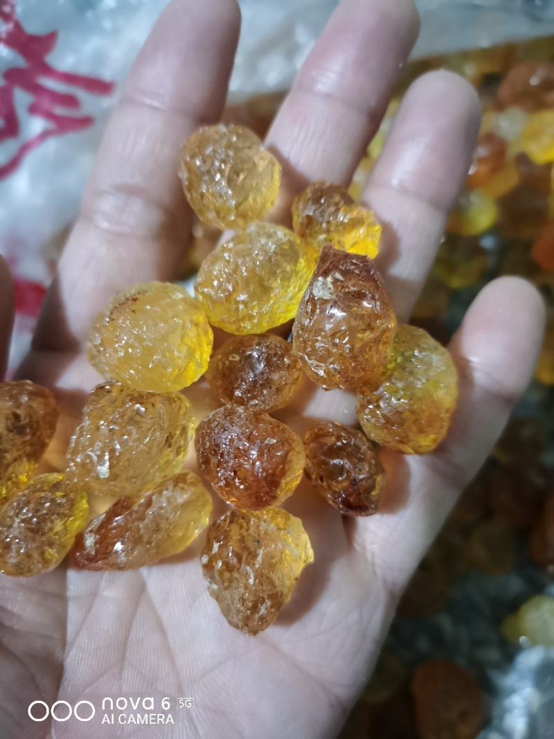 桃胶/原产地人工精修剪大中小无杂质颗粒桃胶