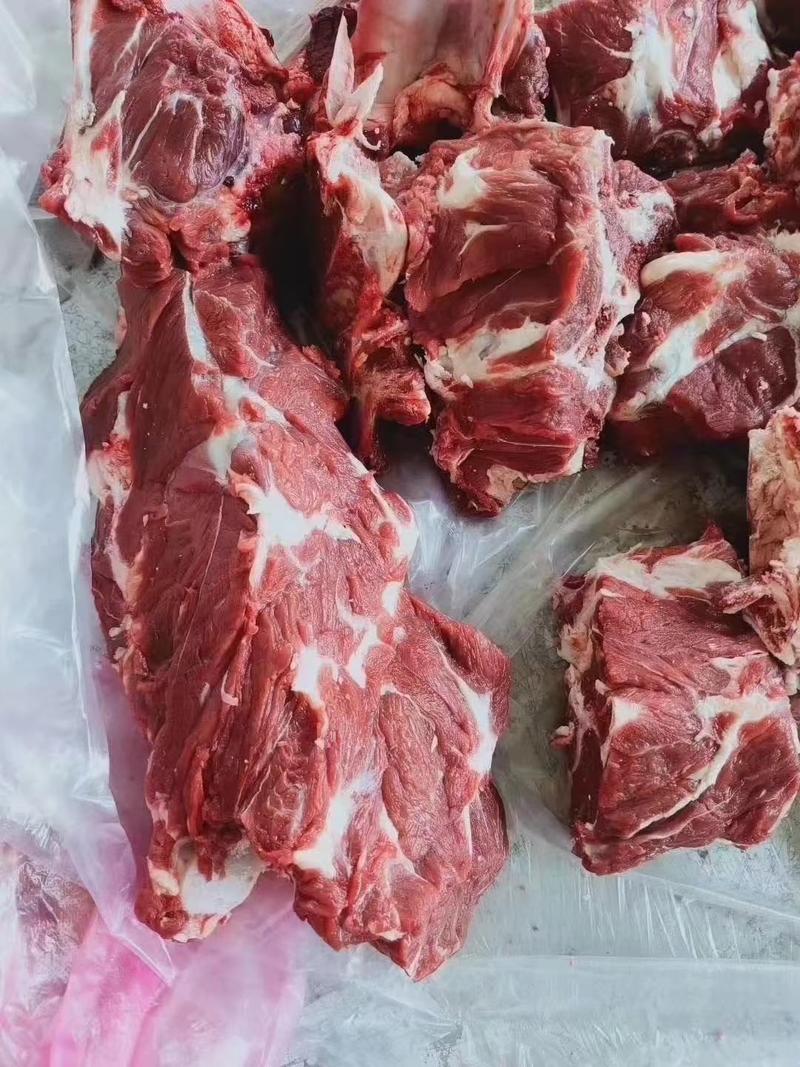 满肉牛脖骨质量保证肉满满价格实惠