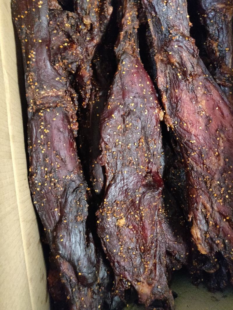 赶集地摊展销大块肉酱香牛肉五香麻辣酱肉腊肉