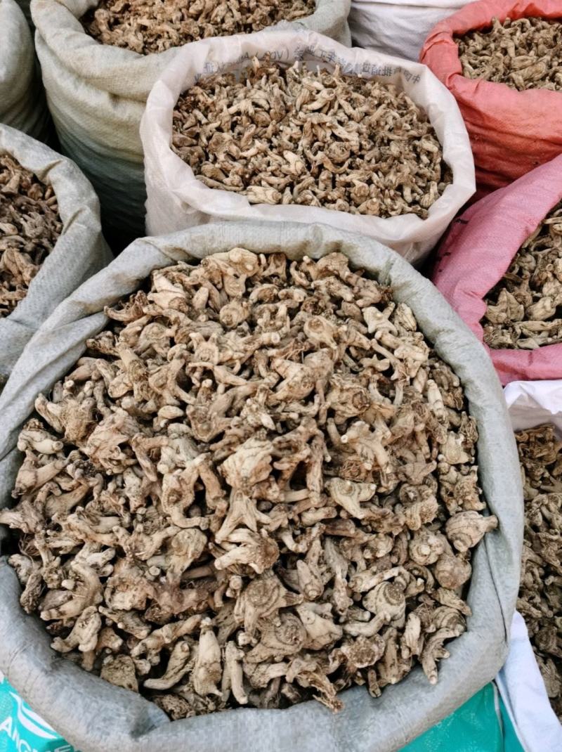 三叉白芨个常年供应多种规格三叉白芨个一手货源批发价