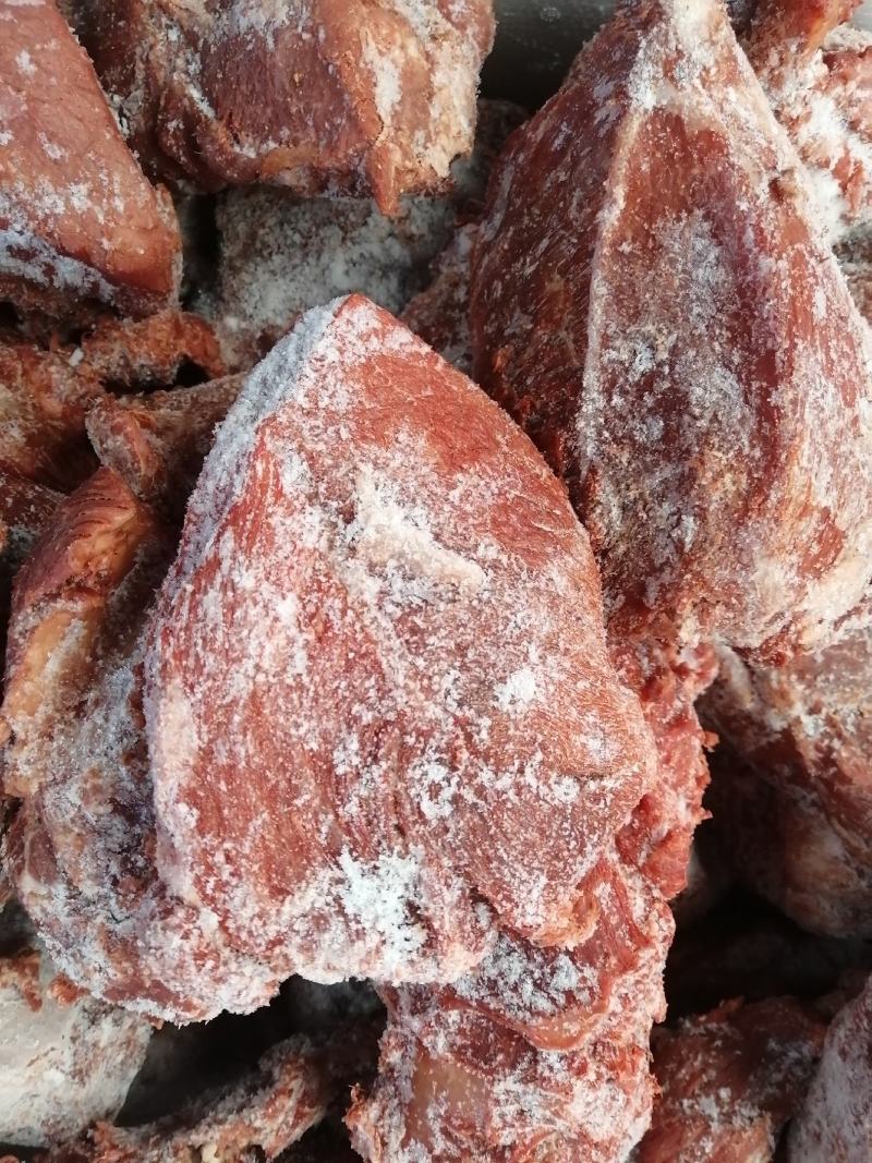 卤猪条形肉，八层熟，没打粉，没注水，猪肉做的牛肉味道