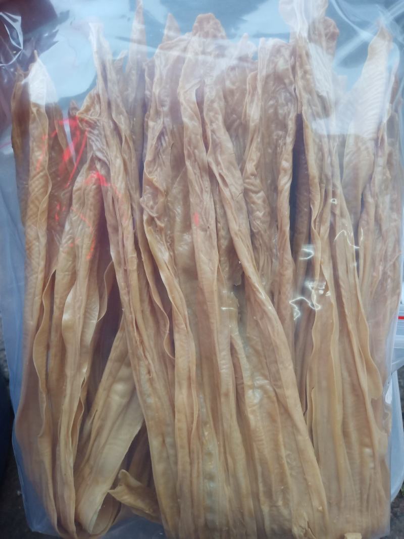 农家客家腐竹，纯手工自作，采用纯黄豆，不添加色素