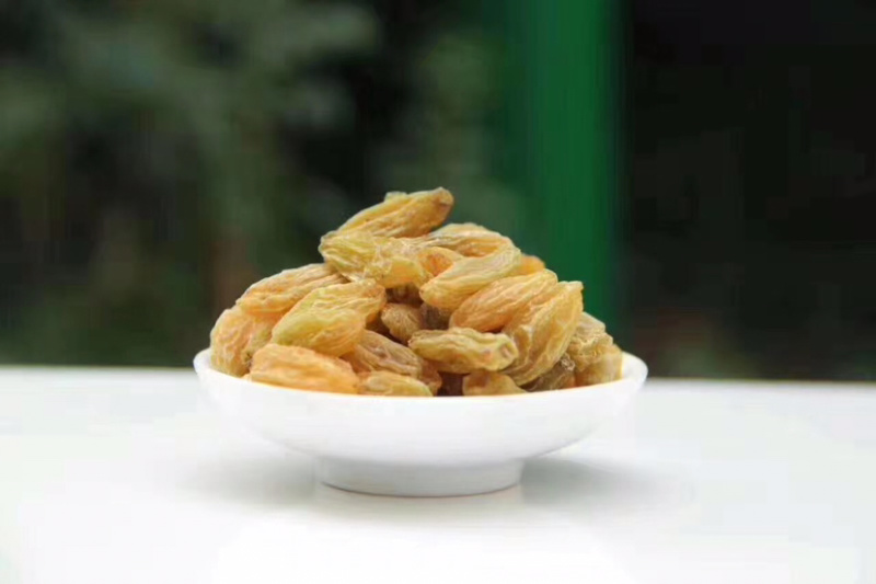 新疆哈密王葡萄干无核黄黄玫瑰香甜软糯