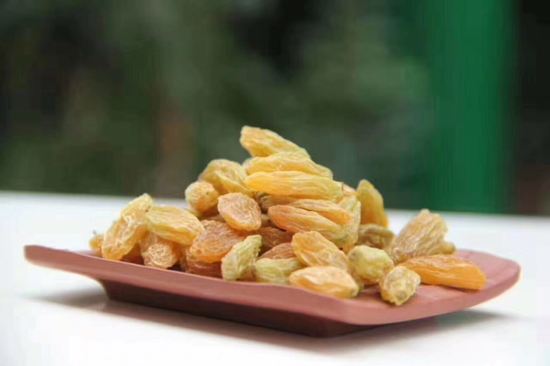 新疆哈密王葡萄干无核黄黄玫瑰香甜软糯