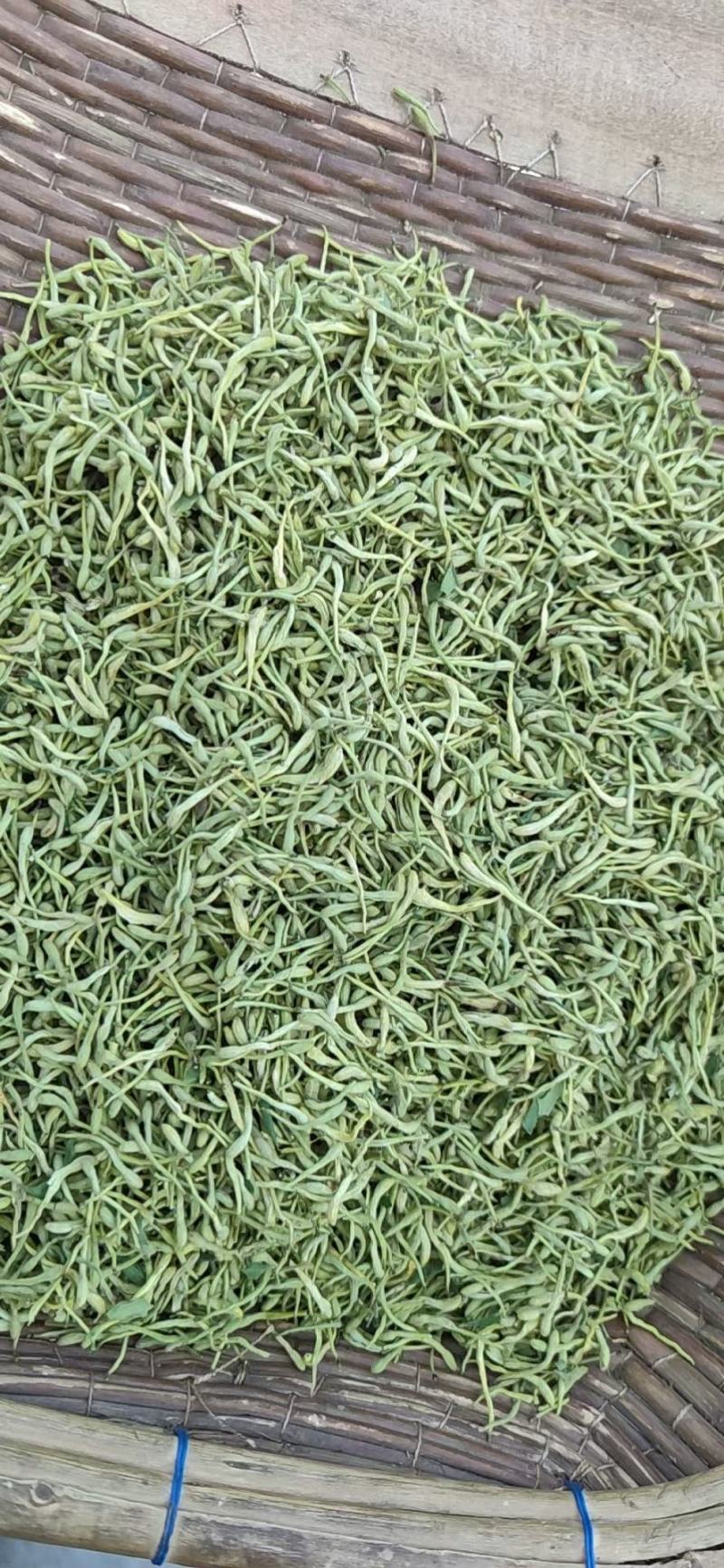 金银花药用泡茶煮水颜色好各种中药材