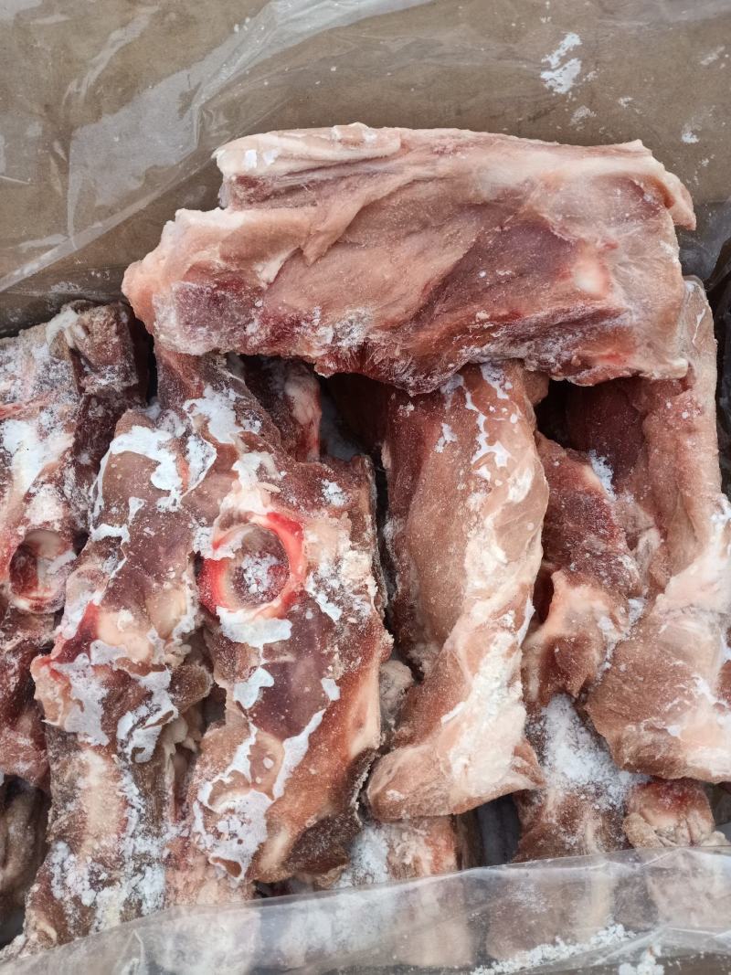 多肉大尾叉骨，现货质量好，百分之五十肉，可以切排骨粒，