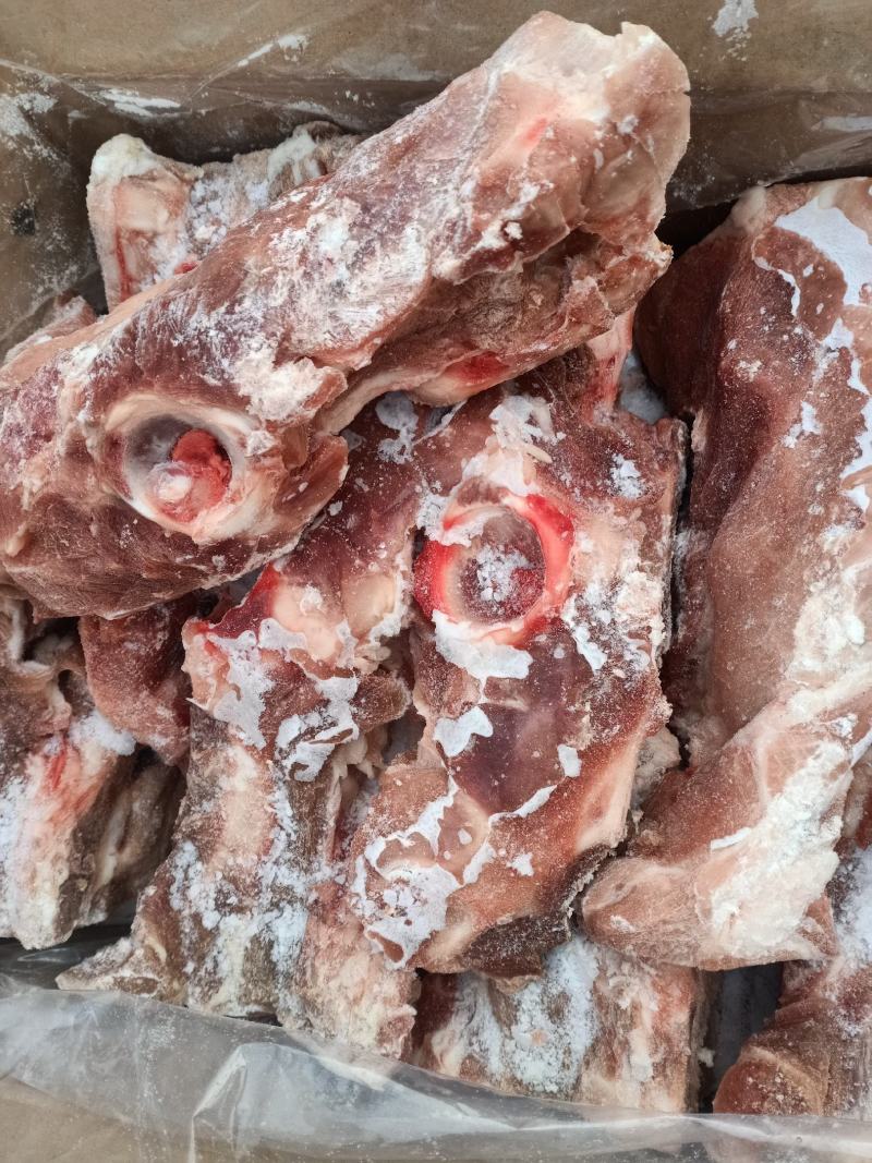 多肉大尾叉骨，现货质量好，百分之五十肉，可以切排骨粒，