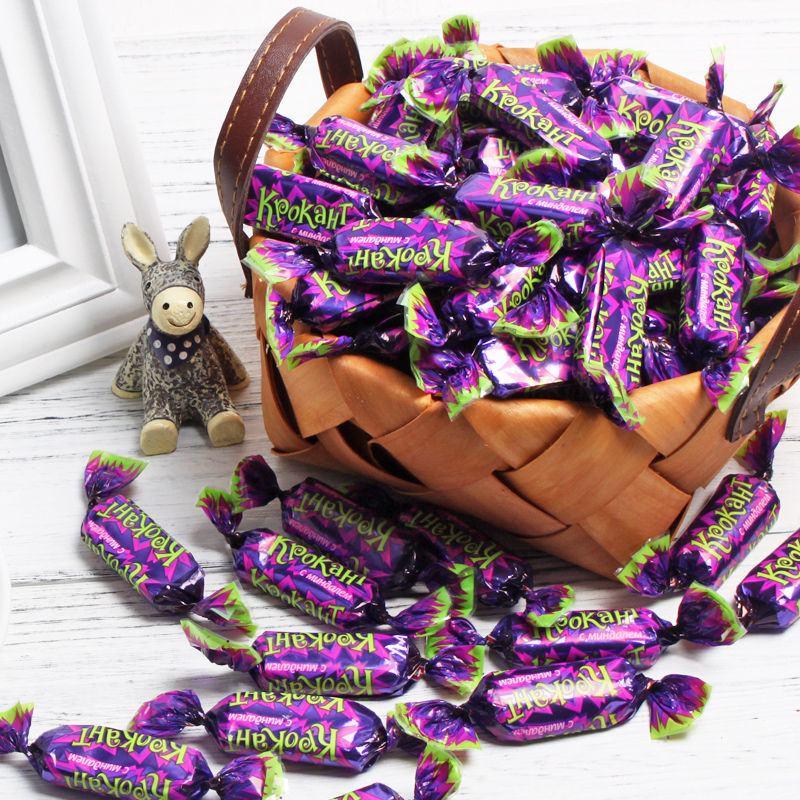 俄罗斯进口KDV紫皮糖夹心巧克力味糖果网红零食品100g