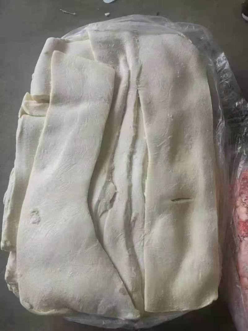 【二级猪皮】，质优价廉，货源充足，手续齐全