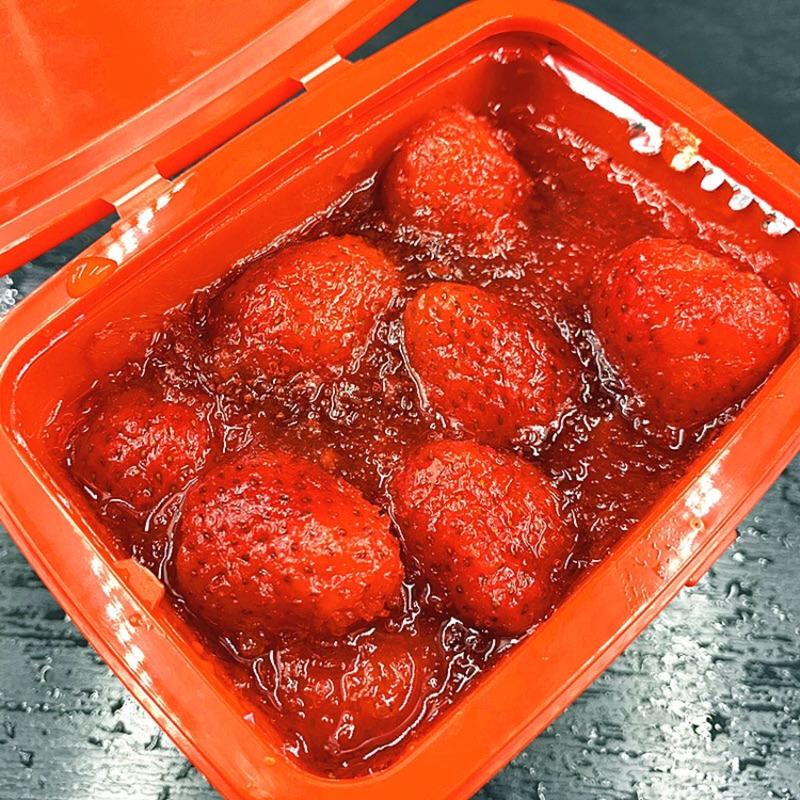 丹东冰点牛奶草莓，草莓罐头冰冻草莓招代理