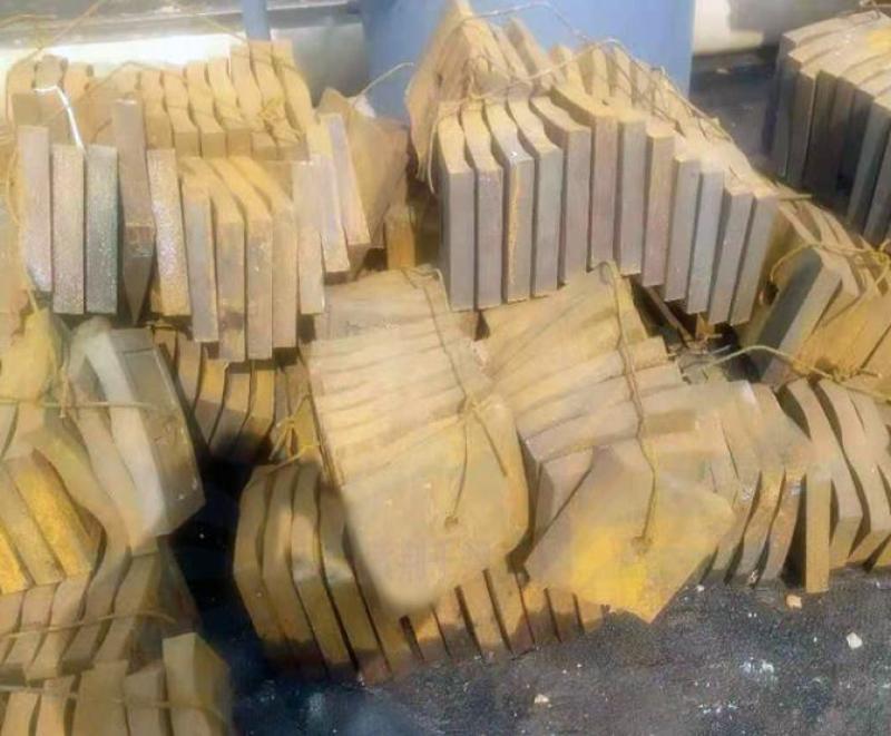 大小型矿用球磨机衬板高锰钢合金磨机齿圈隔仓板磨头轴承座