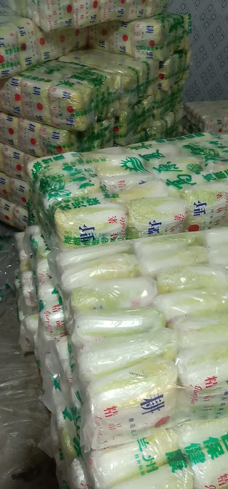 娃娃菜大量上市中，有冷库可打包装