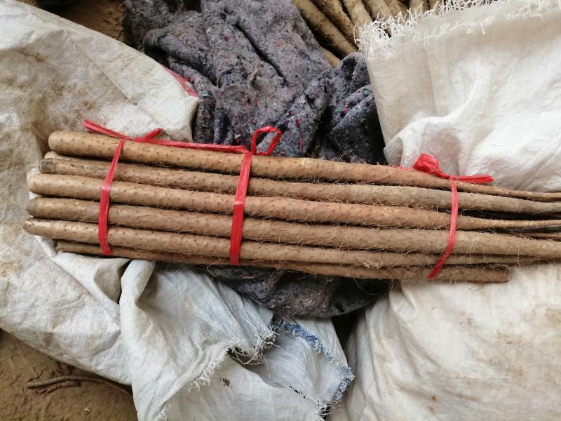 精品山药，白玉，西施，九斤黄，铁棍等，产地直销，欢迎订购