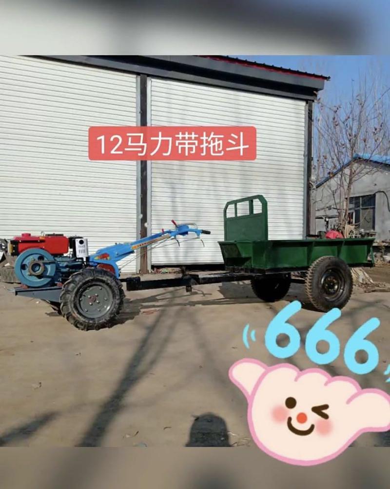 农用多功能轮式拖拉机，方便灵活手扶拖拉机