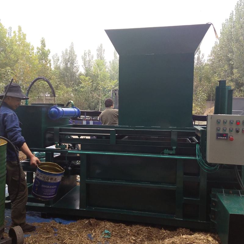 黄储青储压块机秸秆压块机锯末液压压块机蒜皮液压压块