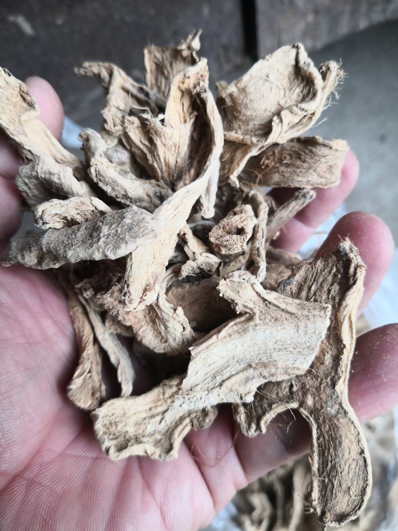 山东干姜片颜色好可打粉，可药厂