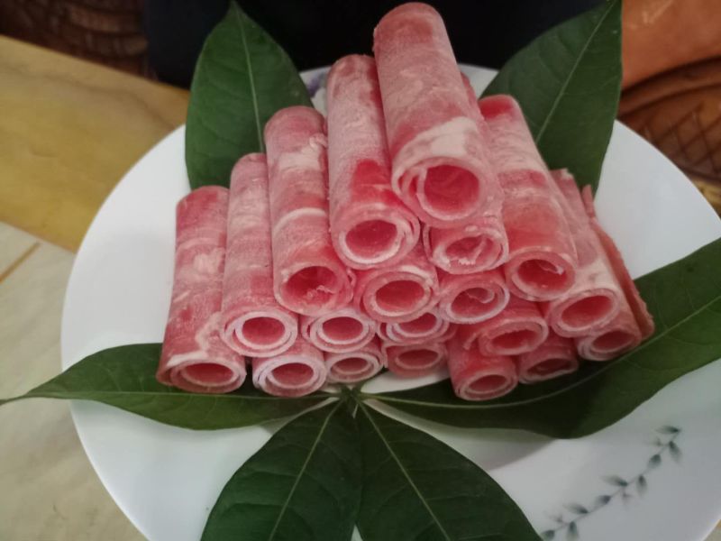 高质量雪花肥牛厂家直销手续齐全火爆热销中