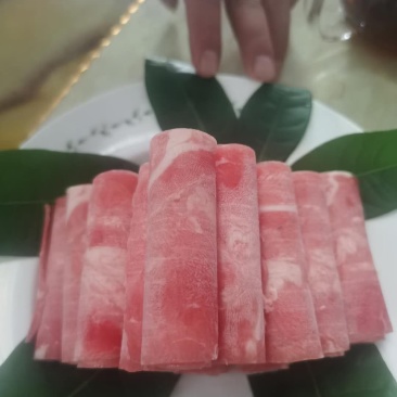 高质量雪花肥牛厂家直销手续齐全火爆热销中