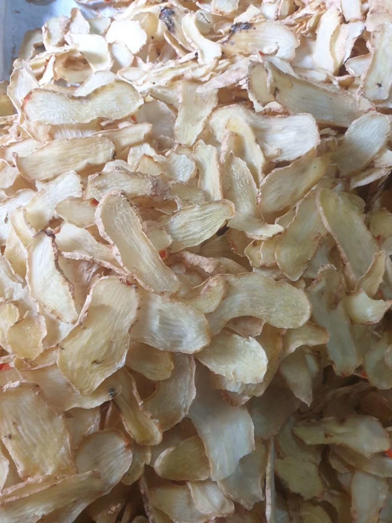 产地直销天麻片新货上市，货源充足欢迎您的采购。