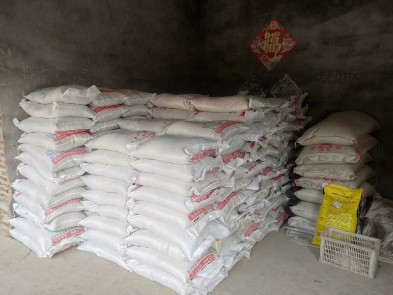 饲料级水洗贝壳粉鸡鸭鹅通用质量保证常年出售