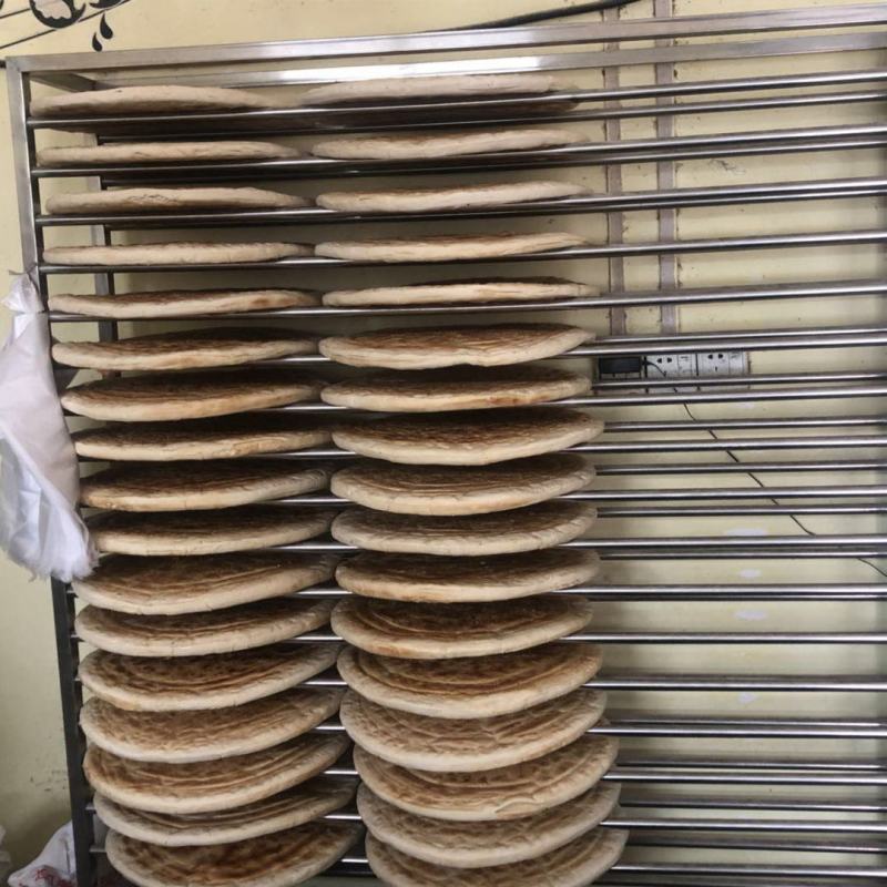 山东齐河大锅饼手工老面煊饼大烧饼圆饼地锅饼锅盔馍当天现做